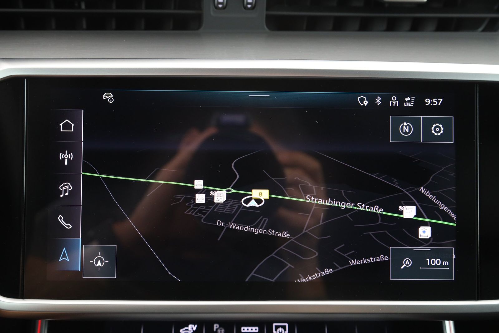 Audi A6 Avant 55 TFSI e quattro S line AHK