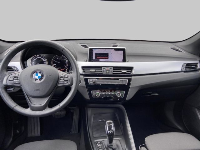 BMW X1 xDrive20d PA Sportsitze - Samsaru's Car Outlet