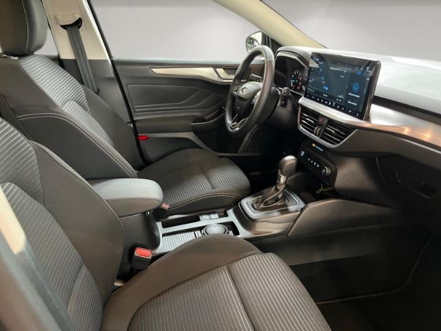 Ford Focus Turnier 1.0 Titanium+Lenkradheizung+Sitzhe