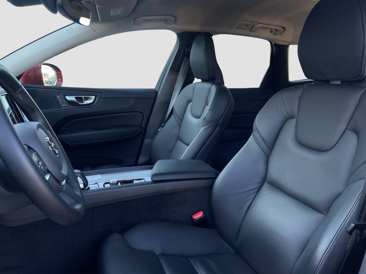Volvo XC60 B4 Core/Leder/Navi/LED/BLIS/4xSHZ/hzb.LK