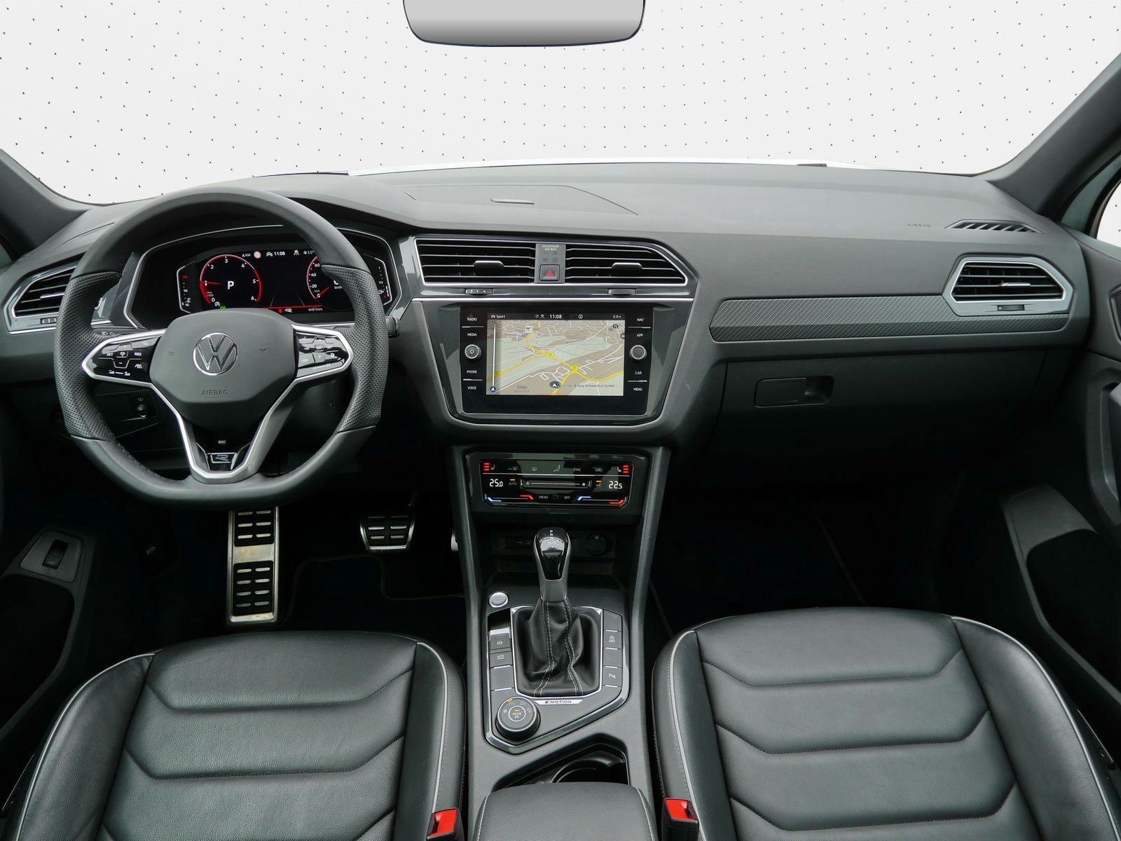 Volkswagen Tiguan 2.0 TDI R-Line Leder*PANO*HuD*IQ.LIGHT*