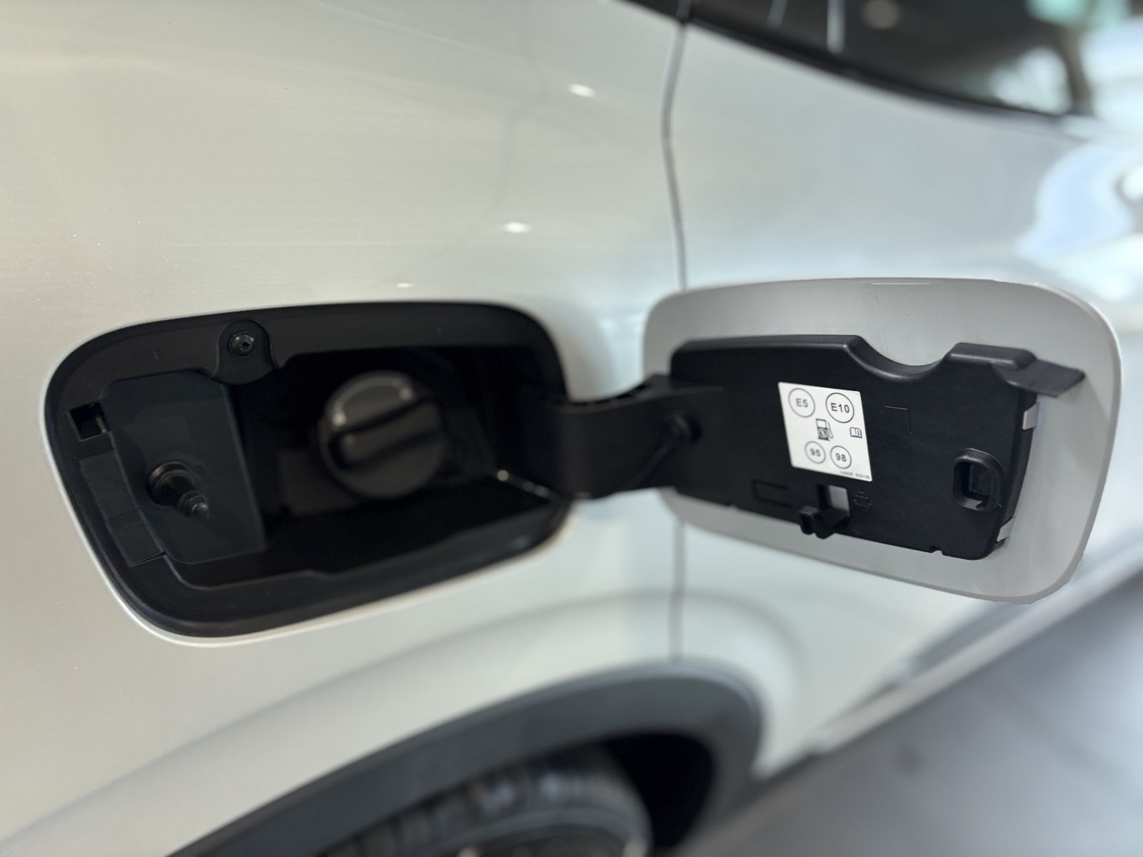 Renault Arkana R.S. LINE TCe 160PS - Samsaru's Car Outlet