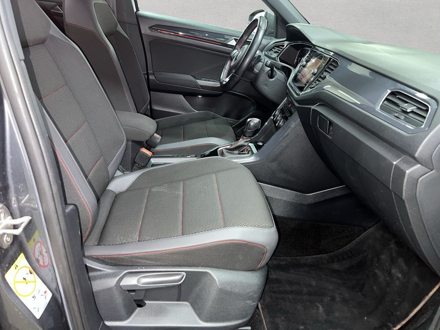Volkswagen T-Roc 1.5 TSI OPF DSG Sport - Samsaru's Car Outlet