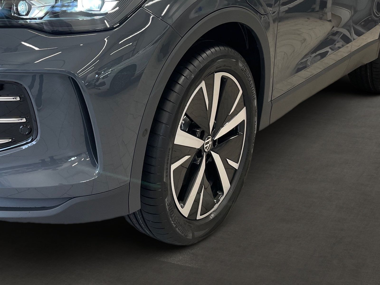 Volkswagen Tiguan 1.5 TSI eHybrid Elegance *AHK*NAVI*