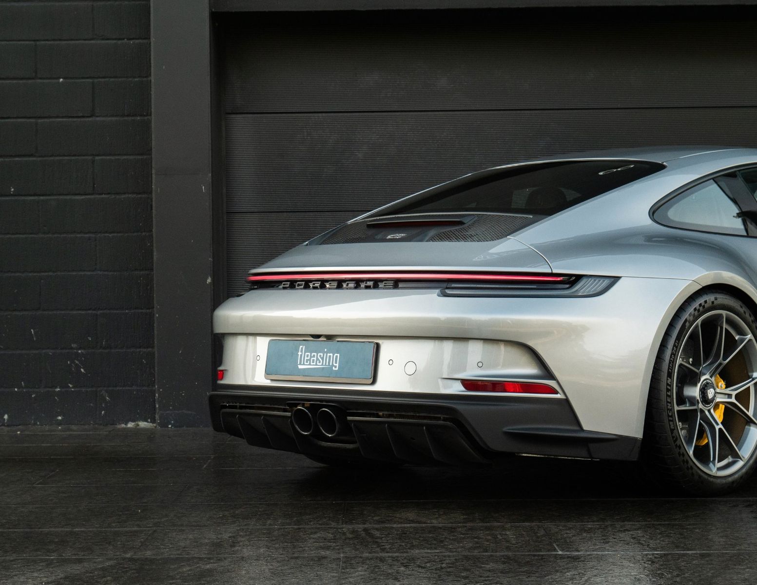 Porsche 992 (911) GT3 Touring - Samsaru's Car Outlet