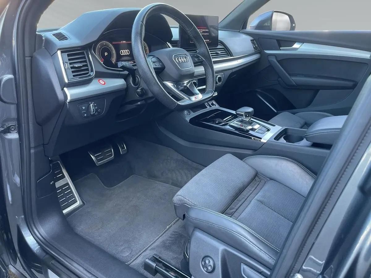 Audi Q5 40 TDI quattro S-Line - Samsaru's Car Outlet