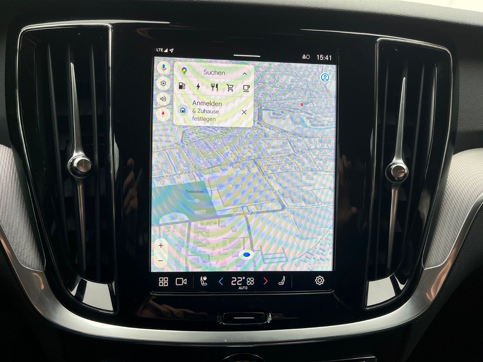 Volvo V60 T6 AWD Plug-in Hybrid Plus Dark Auto