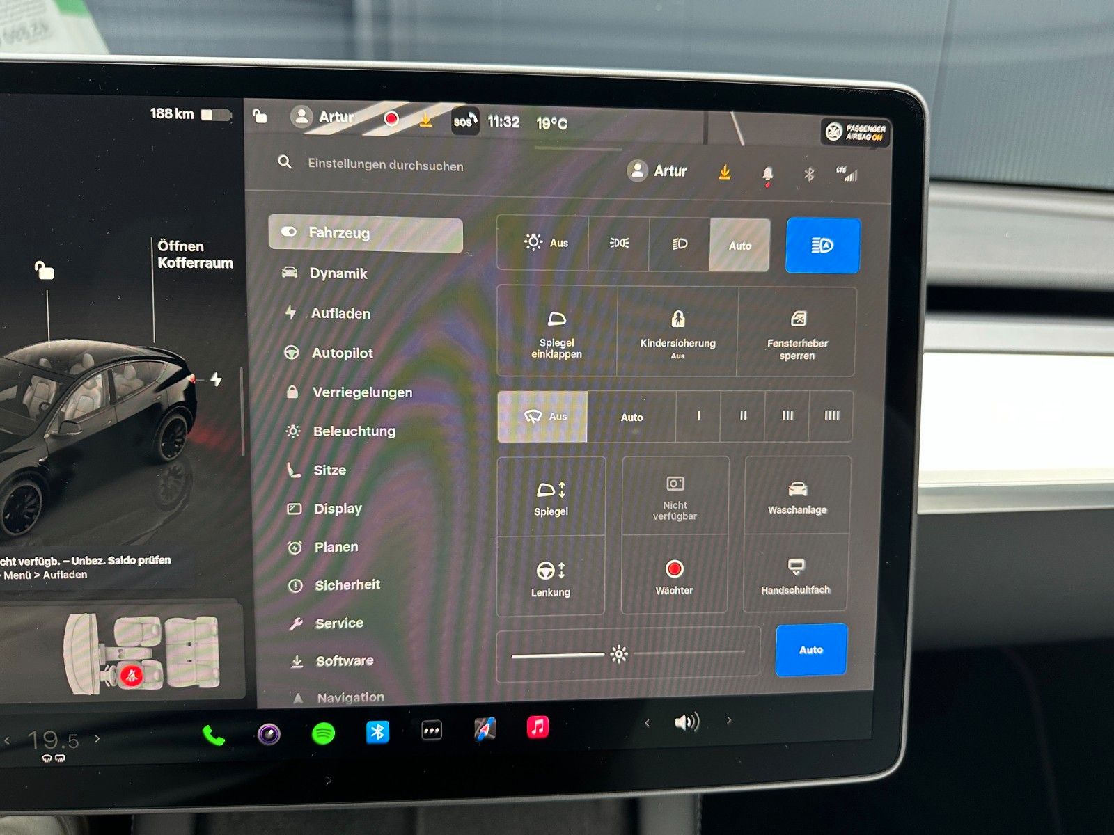Tesla Model Y Performance Dual AWD*LEDER/Weiss*21Zoll*