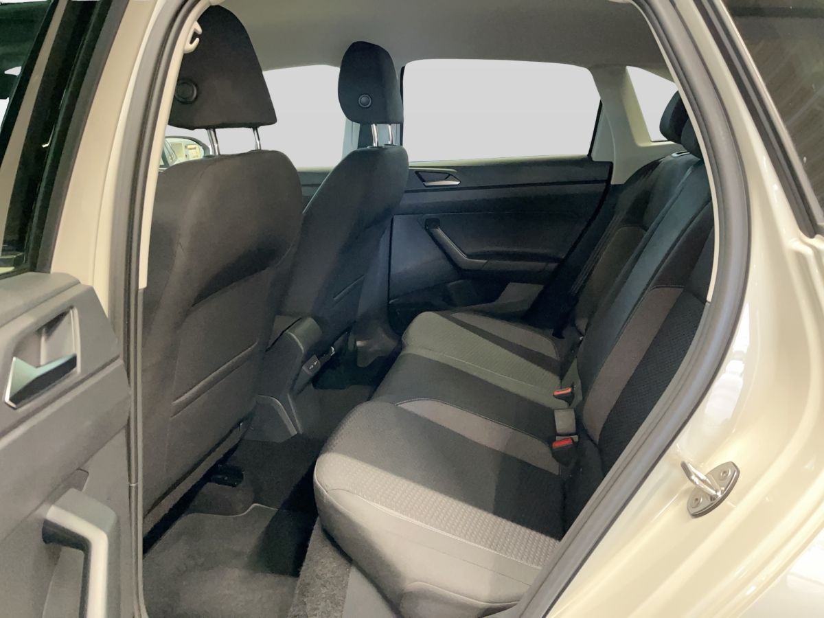 Volkswagen Taigo Life 1.0 TSI - Samsaru's Car Outlet