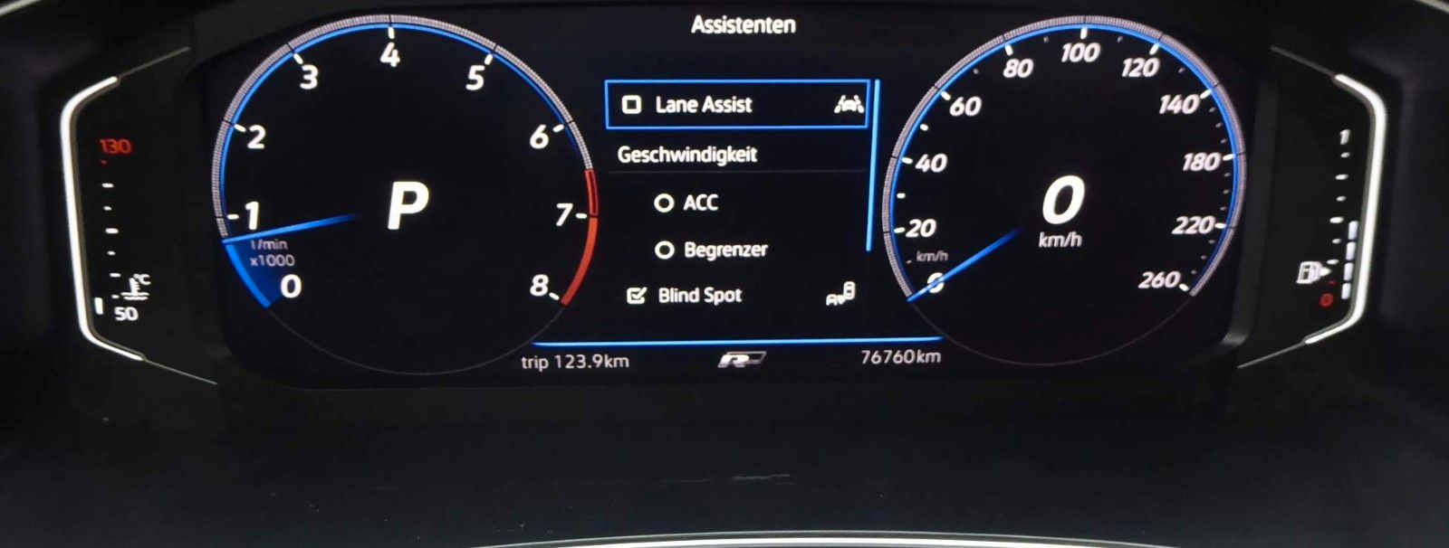 Volkswagen T-Roc Sport R-LINE - Samsaru's Car Outlet