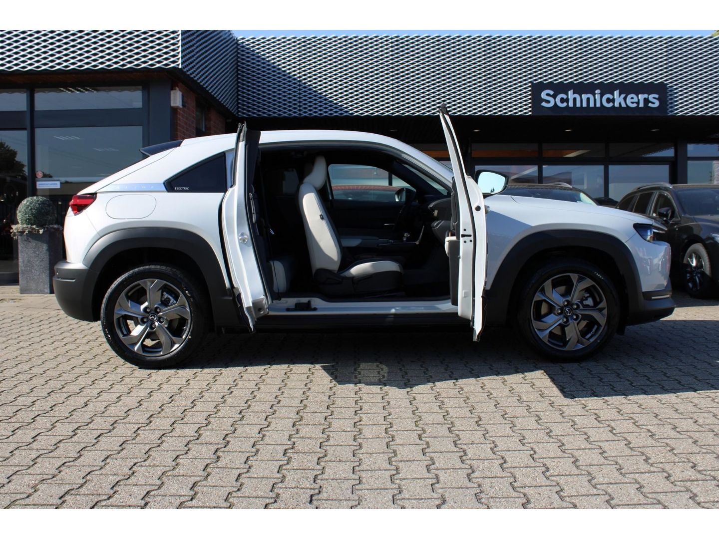 Mazda MX-30 e-SKY KOM-P+MC-P+PRE-P+NAV+ACC+BOSE+360CAM