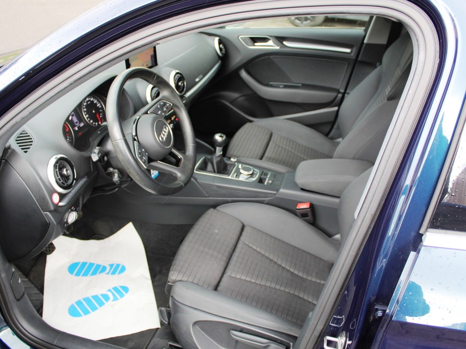 Audi A3 30 TFSI sport - Samsaru's Car Outlet