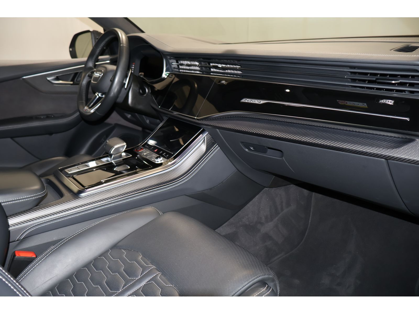 Audi RS Q8 4.0 TFSI quattro B&O*Pano*LED *