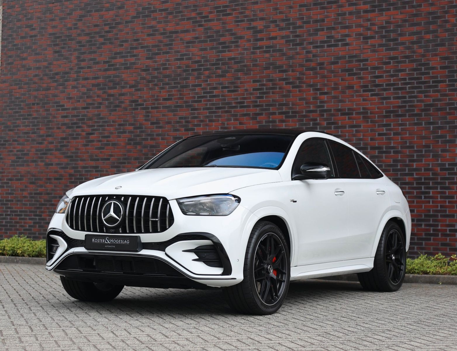 Mercedes-Benz GLE Coupe 53 AMG Hybrid | Opalith - Voll!