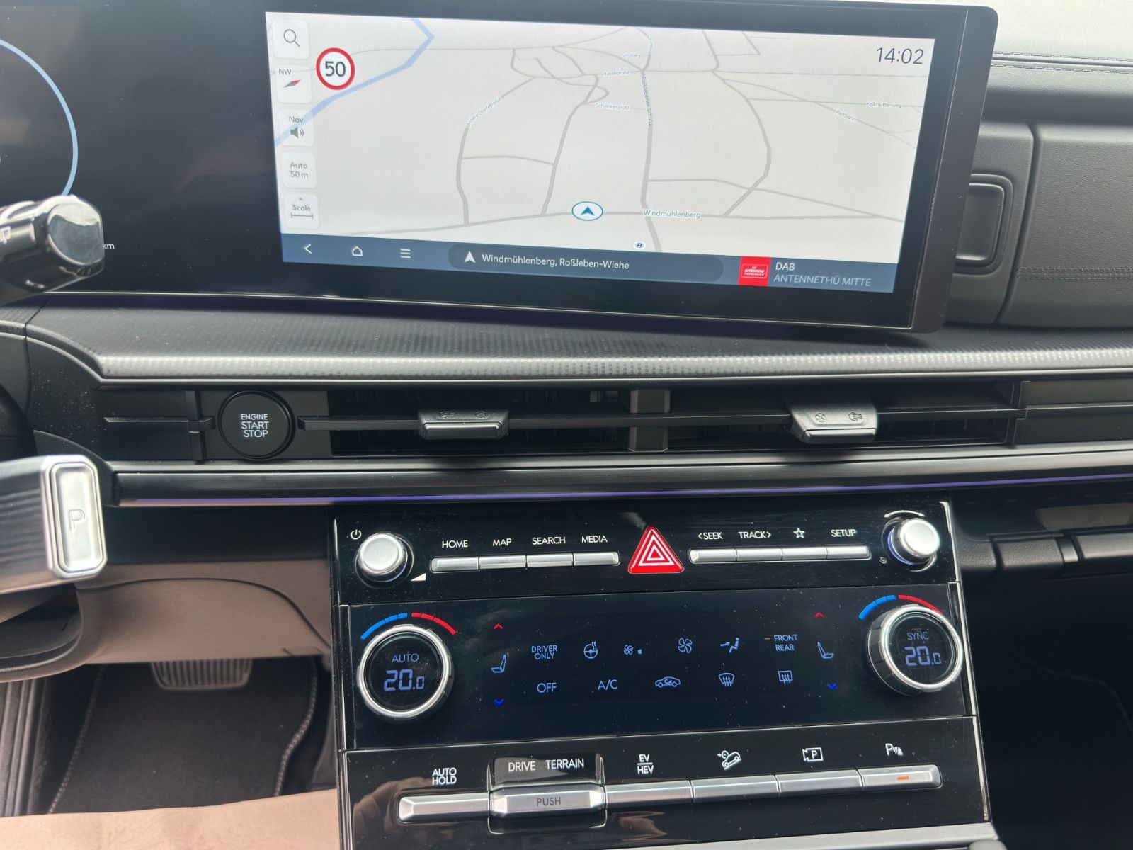 Hyundai SANTA FE 1.6 T-GDI PHEV BLACKLINE - Samsaru's Car Outlet
