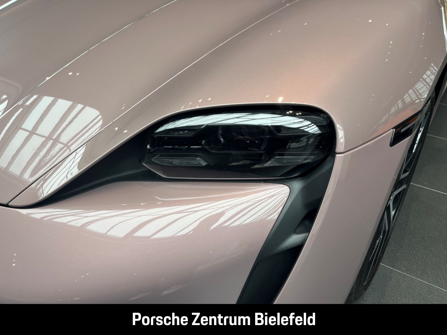 Porsche Taycan 4S Sport Turismo Frozenberrymetallic BOSE
