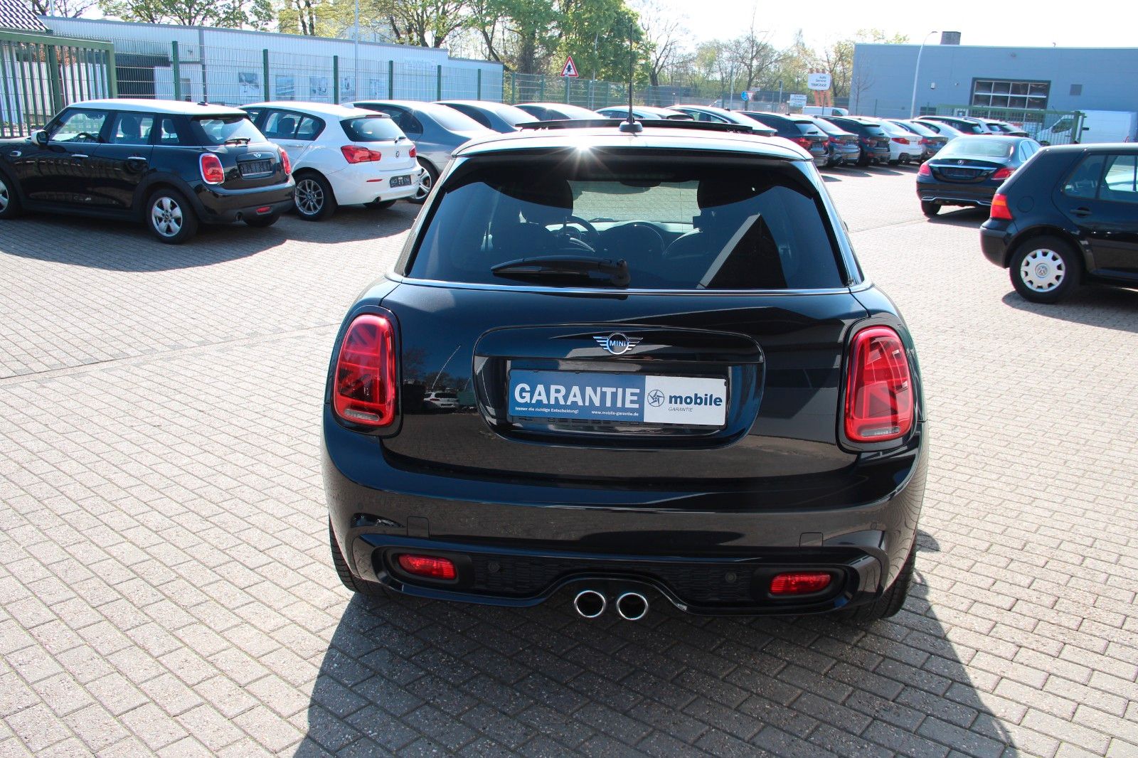 MINI Mini Cooper S Chili - Samsaru's Car Outlet