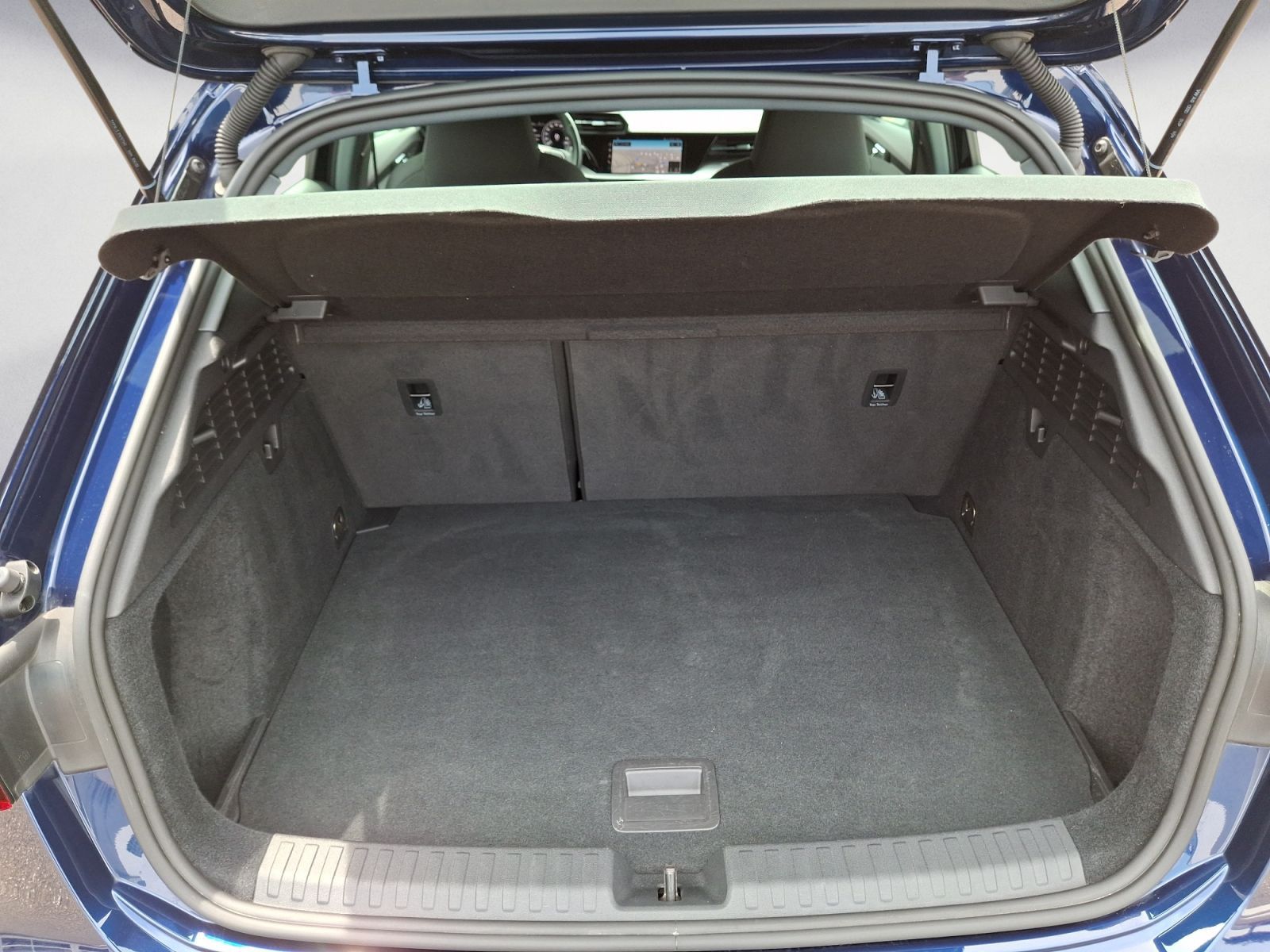 Audi A3 Sportback 40 TFSIe LED/AHK/Interface/Asisst/u