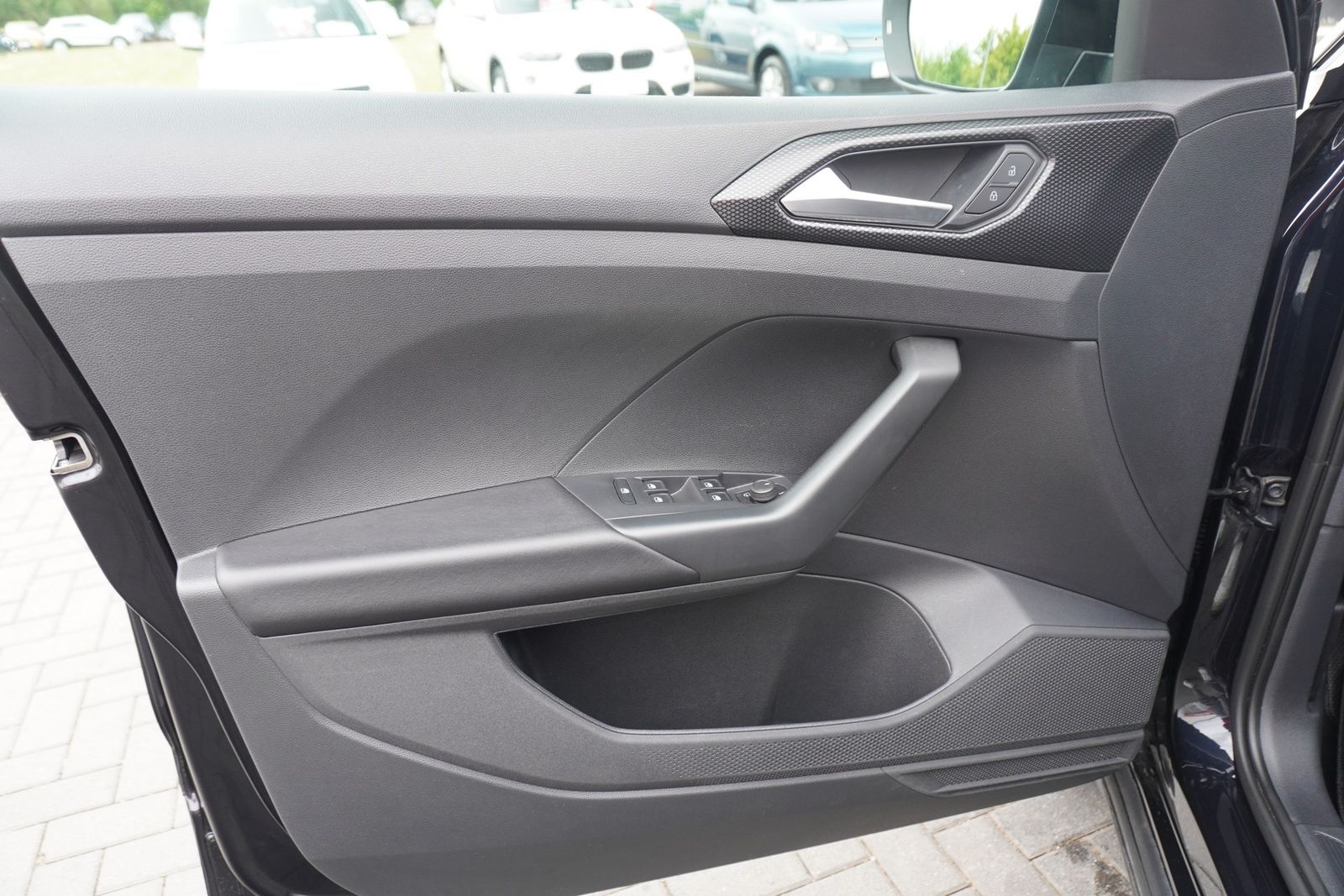Volkswagen T-Cross 1.0 TSI - Samsaru's Car Outlet