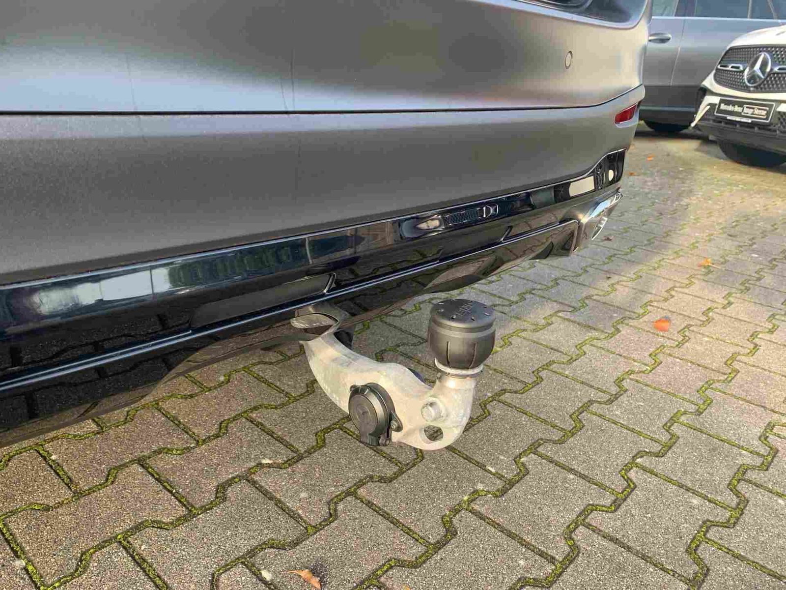 Mercedes-Benz GLC 300 de 4M AMG PREMIUM+Dist+AHK+Pano+Burm+Key