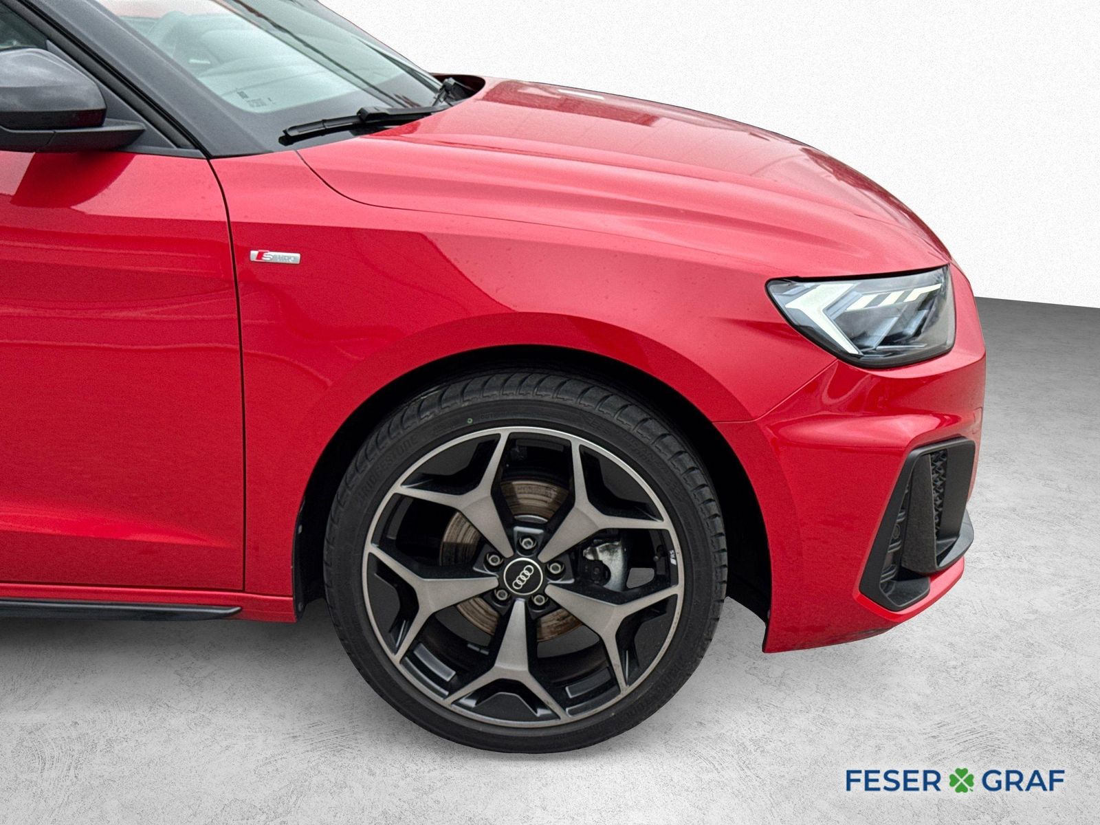 Audi A1 Spb. 35 TFSI - 3 x S line - Samsaru's Car Outlet