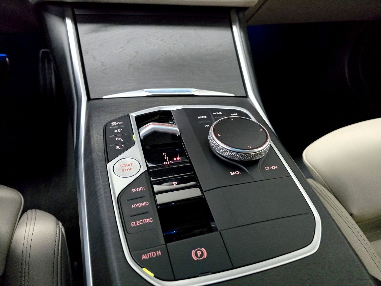 BMW 330e xDrive M Sport Pro - Samsaru's Car Outlet