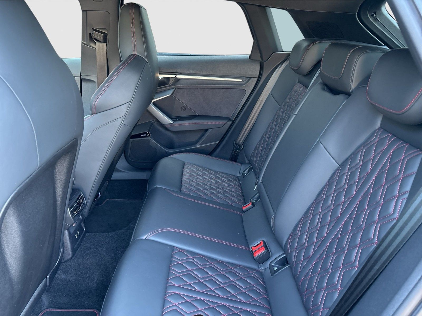 Audi A3 Sportback quattro S LINE STANDHZ. SONOS AHK