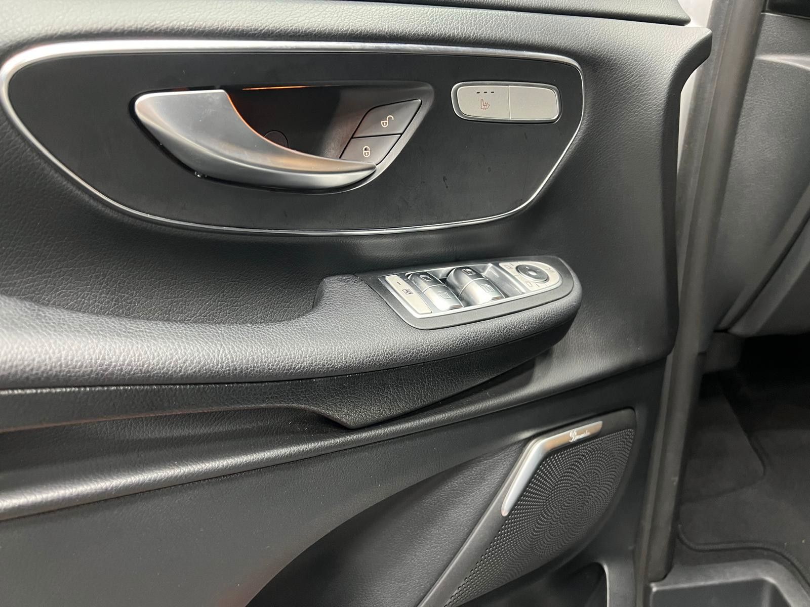 Mercedes-Benz V 220 V -Klasse V 4MATIC - Samsaru's Car Outlet