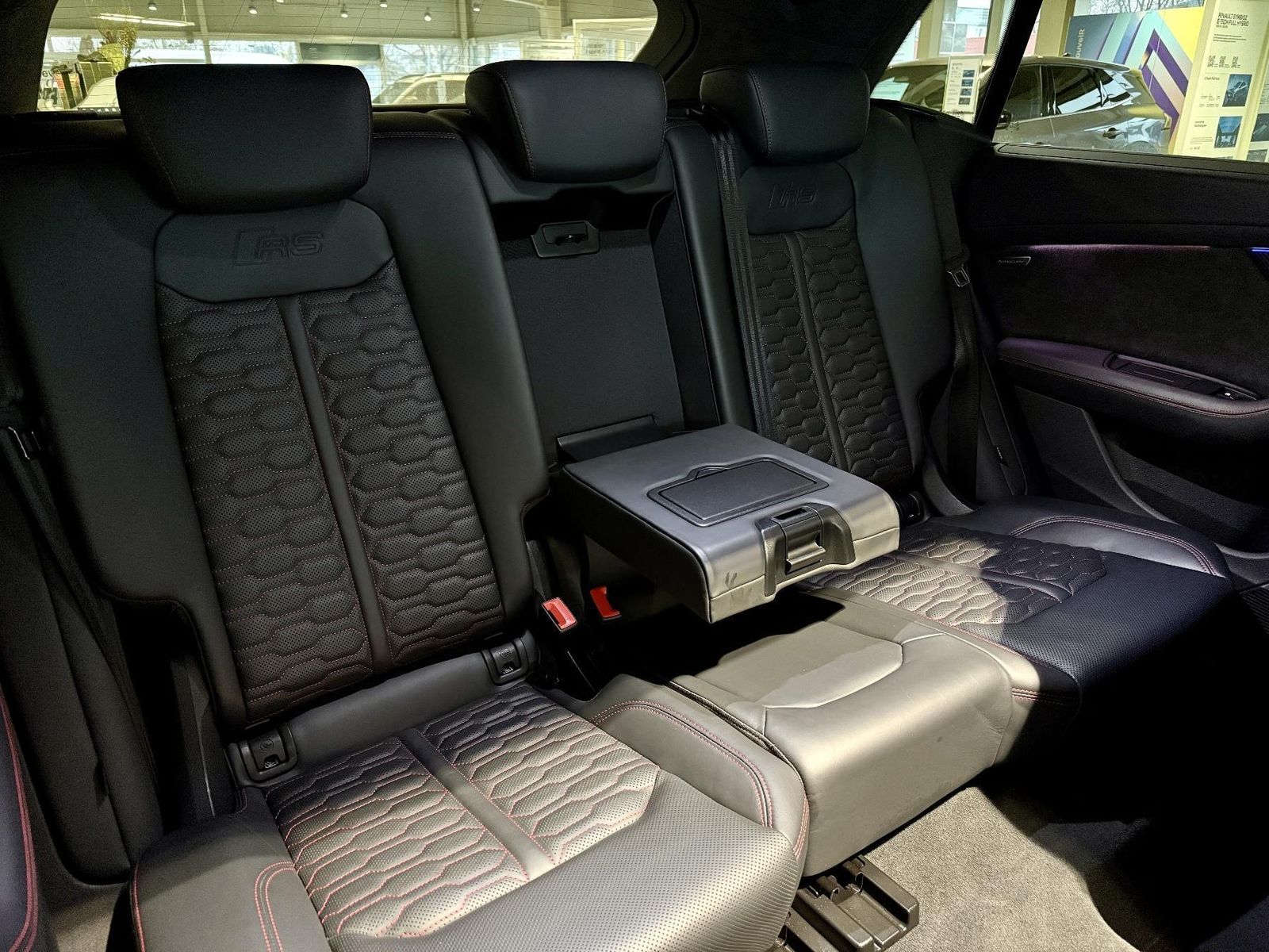 Audi RSQ8 Carbon Pak.+Standheiz 305 km/h+Keramik+B&O