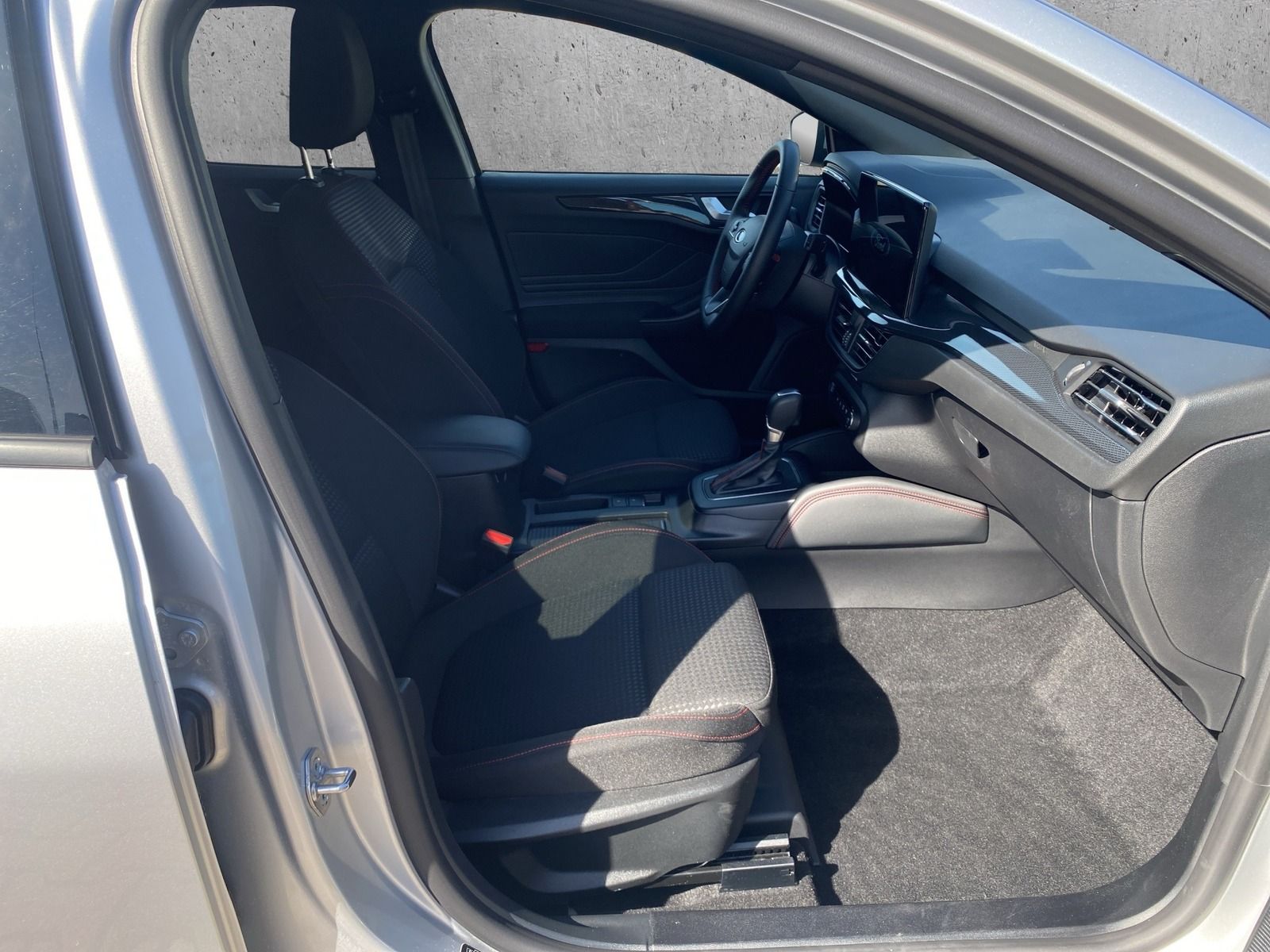 Ford Focus 1.0 EB ST-Line X *MATRIX LED*iACC*NAVI*RFK