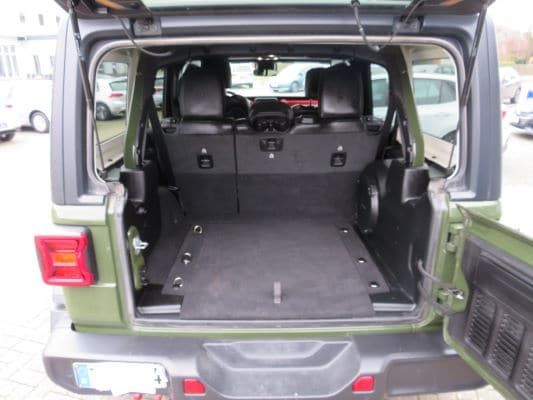 Jeep Wrangler Unlimited Rubicon Leder RFK Alpine DAB