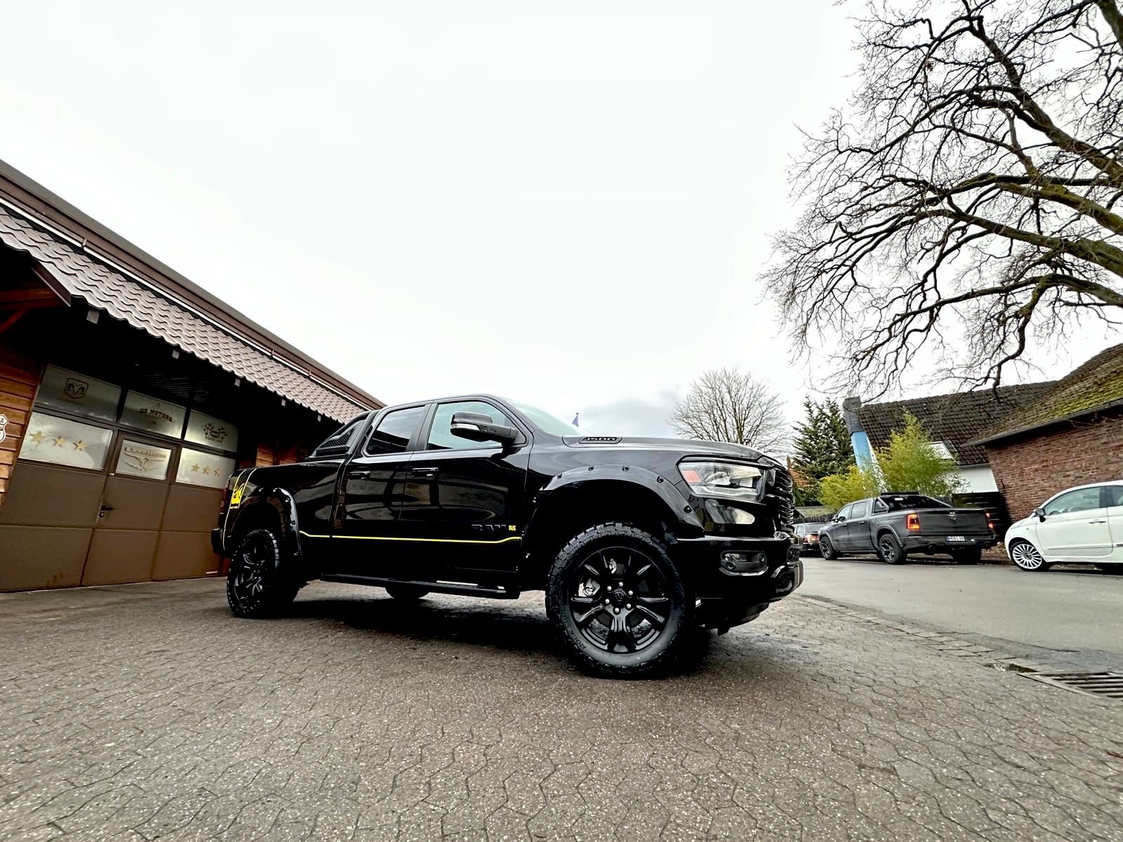 Dodge 5.7 V8*LIFT*BÜGEL*OFFROAD*AHK*NAVI*LED*GARANTIE