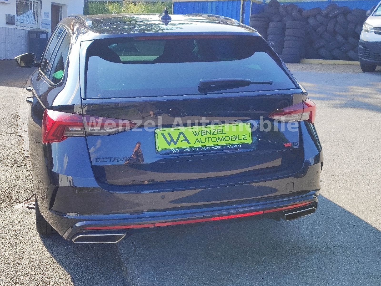 Skoda Octavia RS Black Edition - Samsaru's Car Outlet