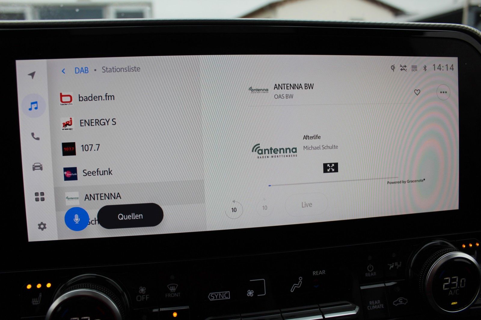 Toyota Highlander Hybrid Luxury*7-Sitzer*PANO*1.Hd.*ACC