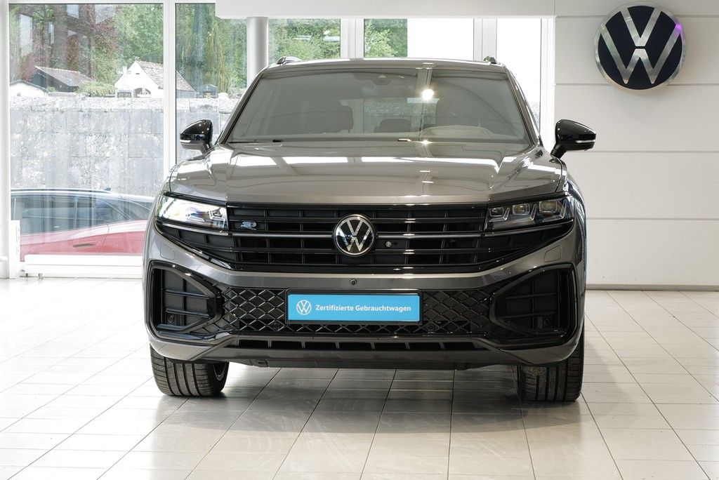 Volkswagen Touareg 3.0TDI R-Line BlackStyle Allradlenk StdH