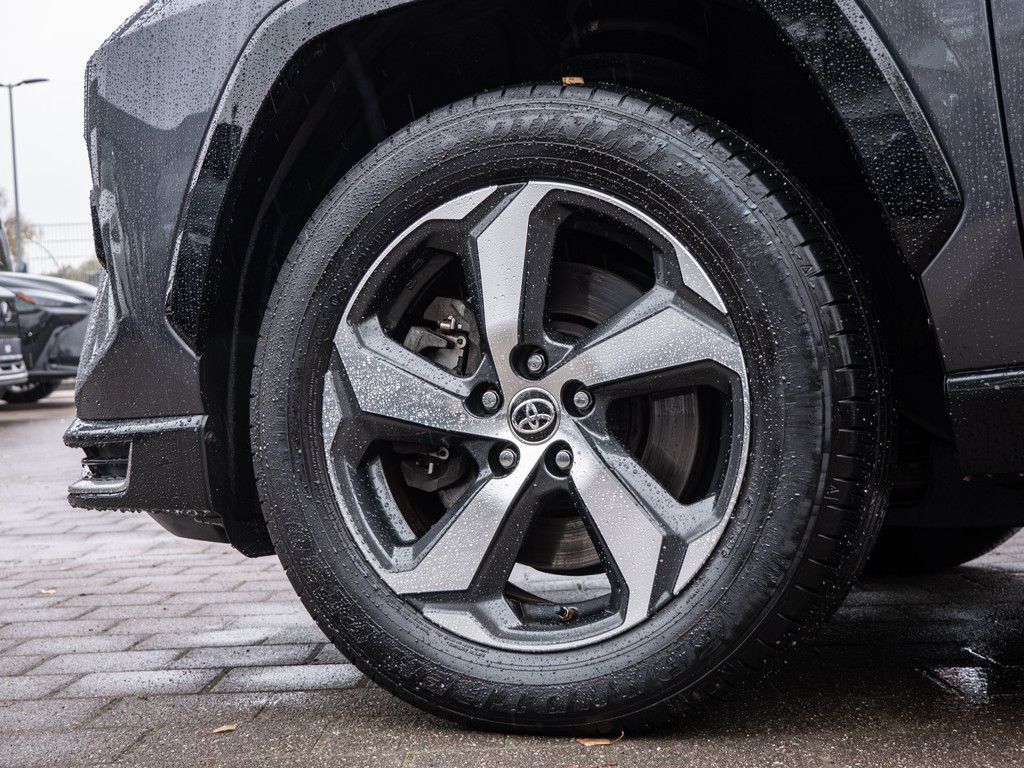 Toyota RAV4 2.5 Plug-in Hybrid 4x4 SHZ KAMERA NAVI ACC
