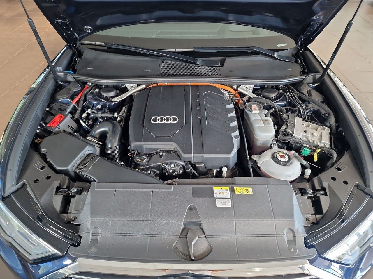 Audi A6 Avant 50 TFSI e quattro Sport S-tronic - Samsaru's Car Outlet