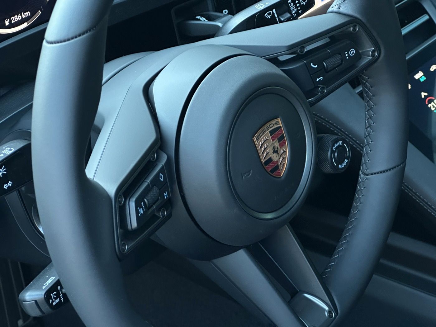 Porsche Taycan 4S Cross Turismo BOSE 360° Soft-Close