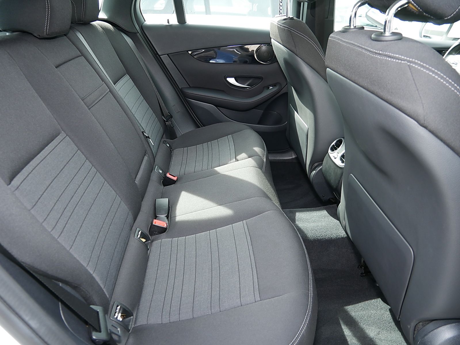 Mercedes-Benz GLC 220 d 4M - Samsaru's Car Outlet