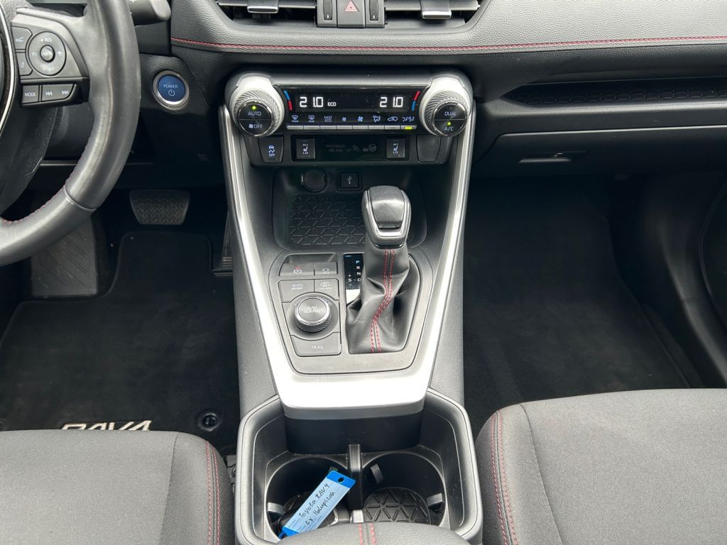 Toyota RAV 4 Plug-in Hybrid - Samsaru's Car Outlet