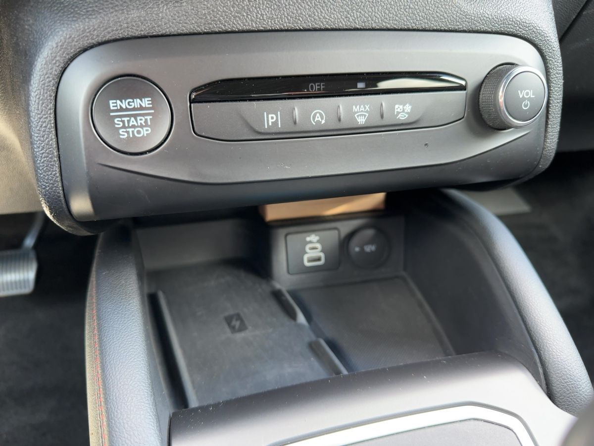 Ford FOCUS ST-Line X LED+AHK+Kamera+Winterpaket