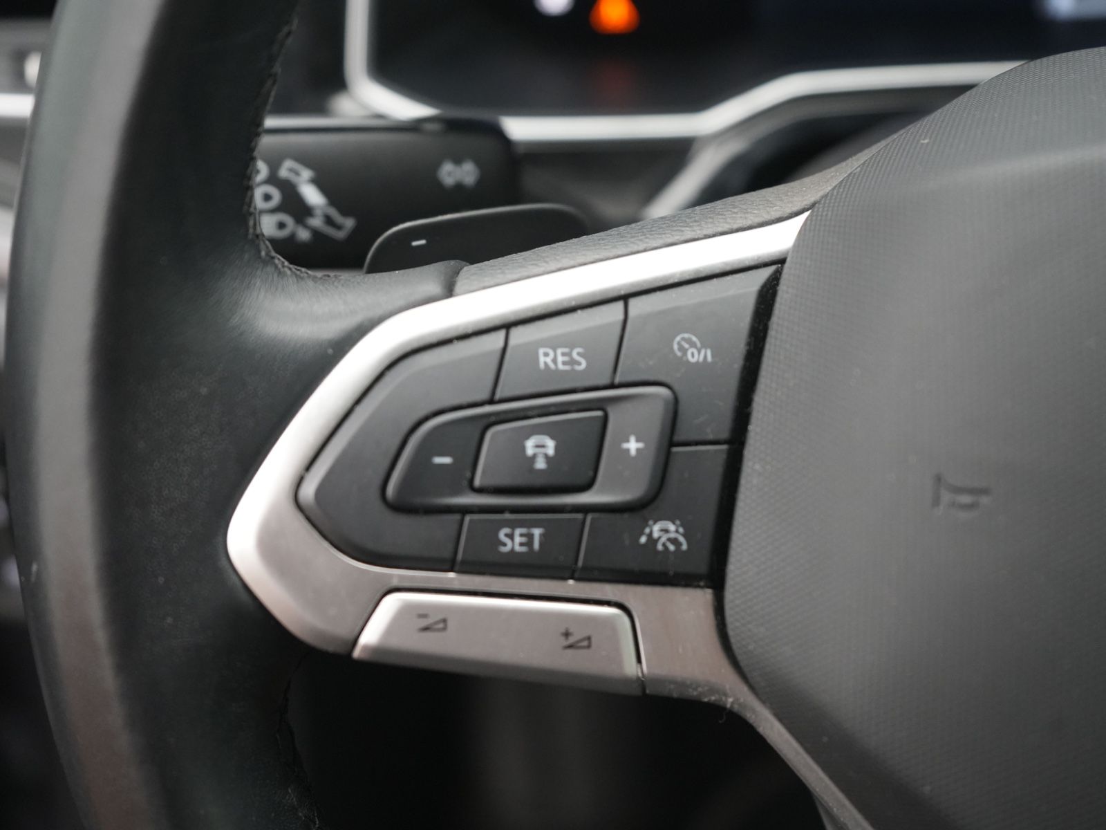 Volkswagen Polo Style DSG - Samsaru's Car Outlet