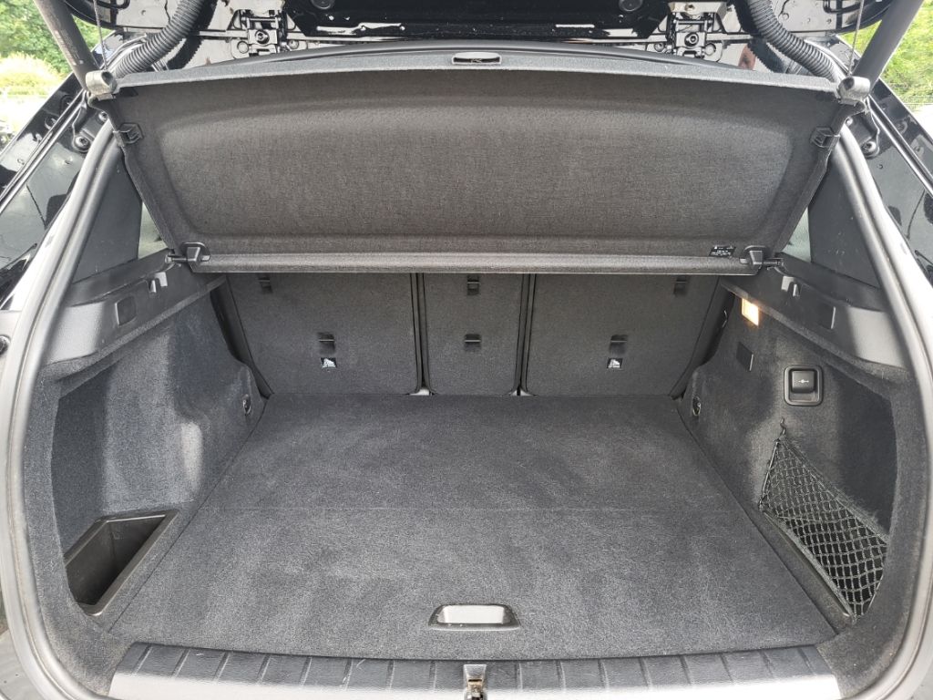 BMW X1 xDrive25e A - Samsaru's Car Outlet