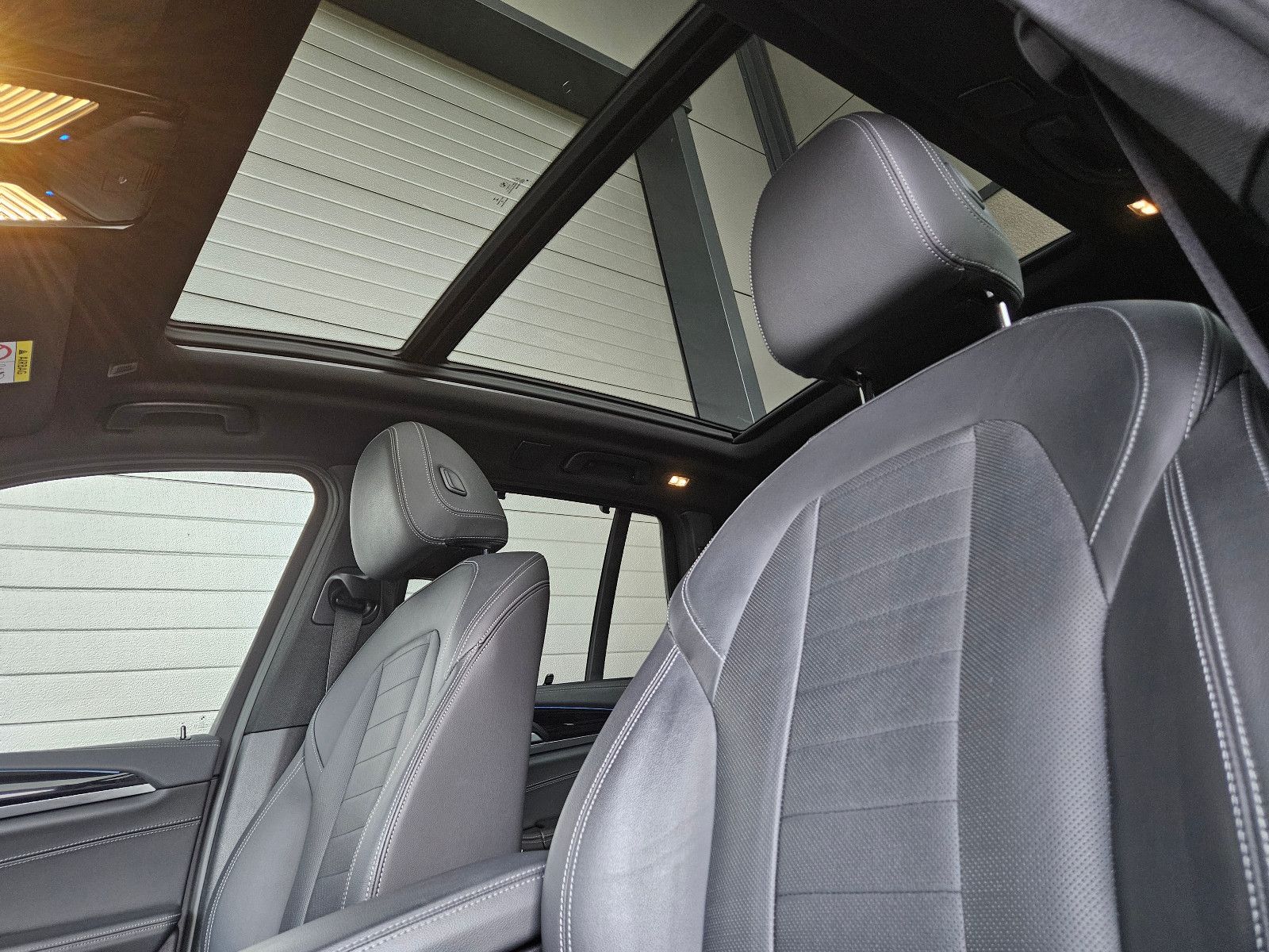 BMW X3 xDrive30e M SPORT - Samsaru's Car Outlet