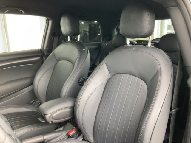 MINI Cooper Exklusiv/Premium ExtraPak - Samsaru's Car Outlet