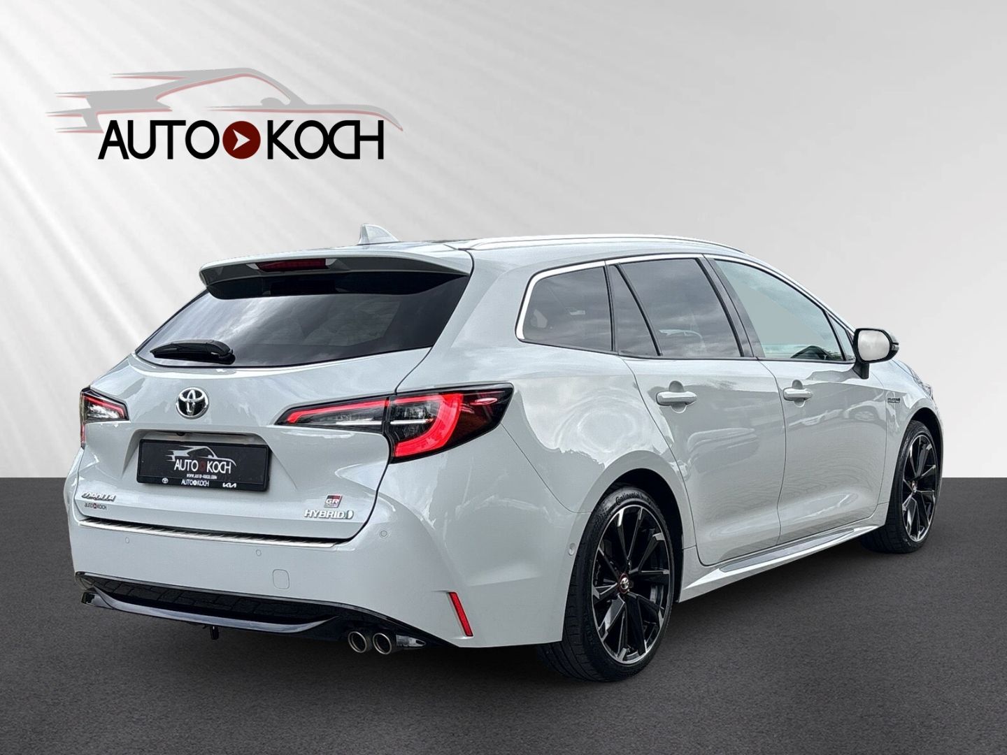 Toyota Corolla Touring Sports Hybrid GR Sport - Samsaru's Car Outlet