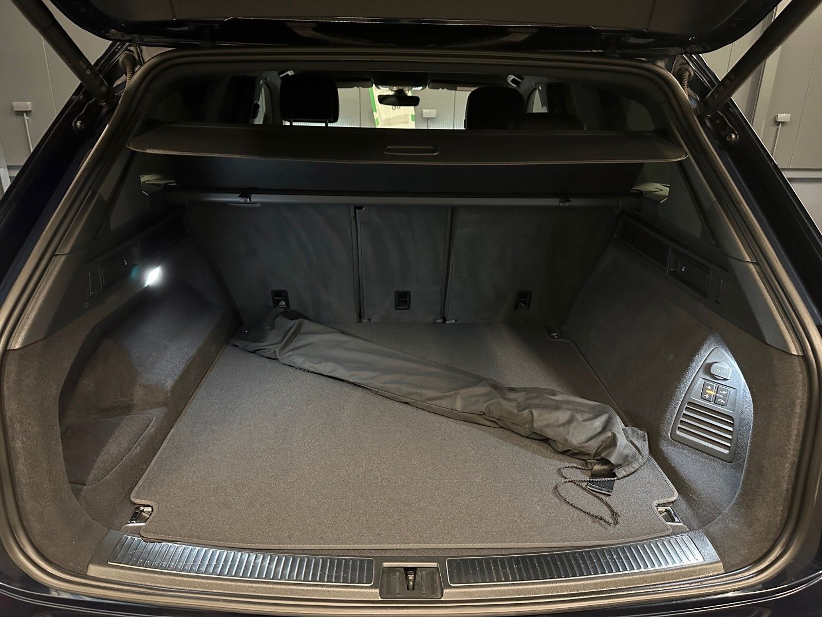 Volkswagen Touareg Edition 20 4Motion *20Zoll*Standhzg*HUD*