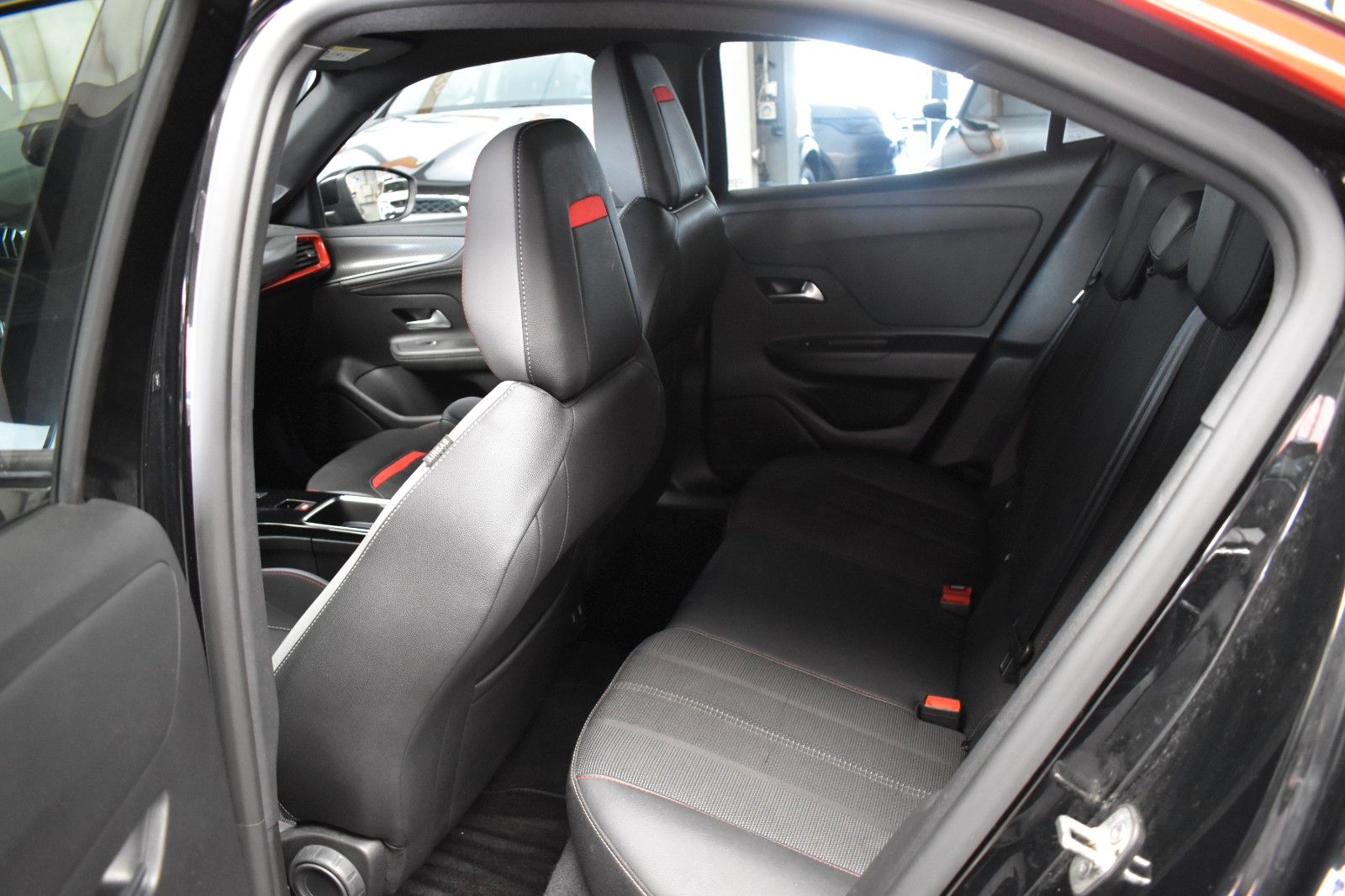 Opel Mokka 1.2 GS Line Black - Samsaru's Car Outlet