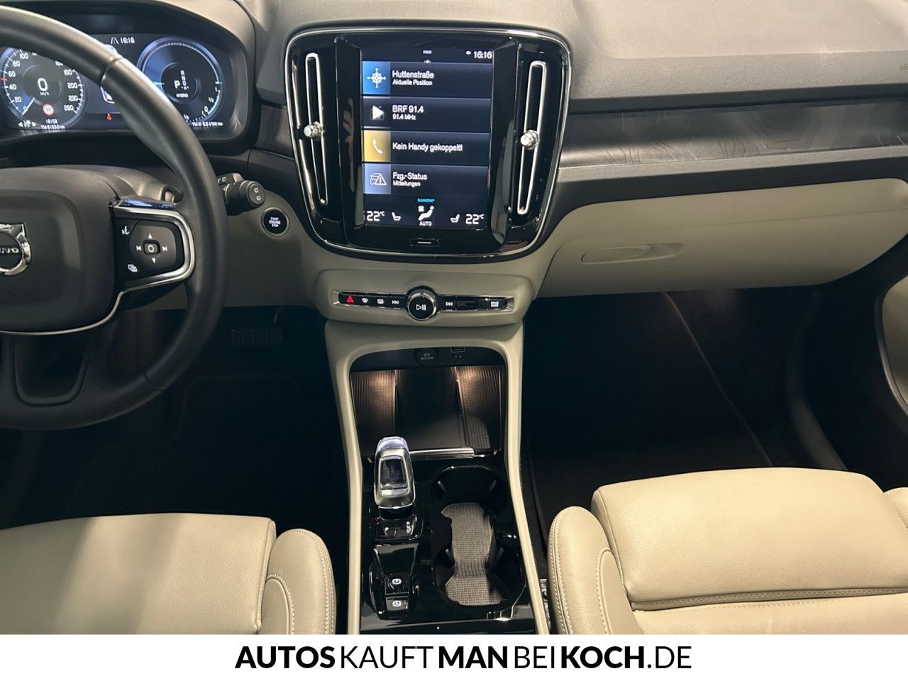 Volvo XC40 T4 Recharge Plus Bright - Samsaru's Car Outlet