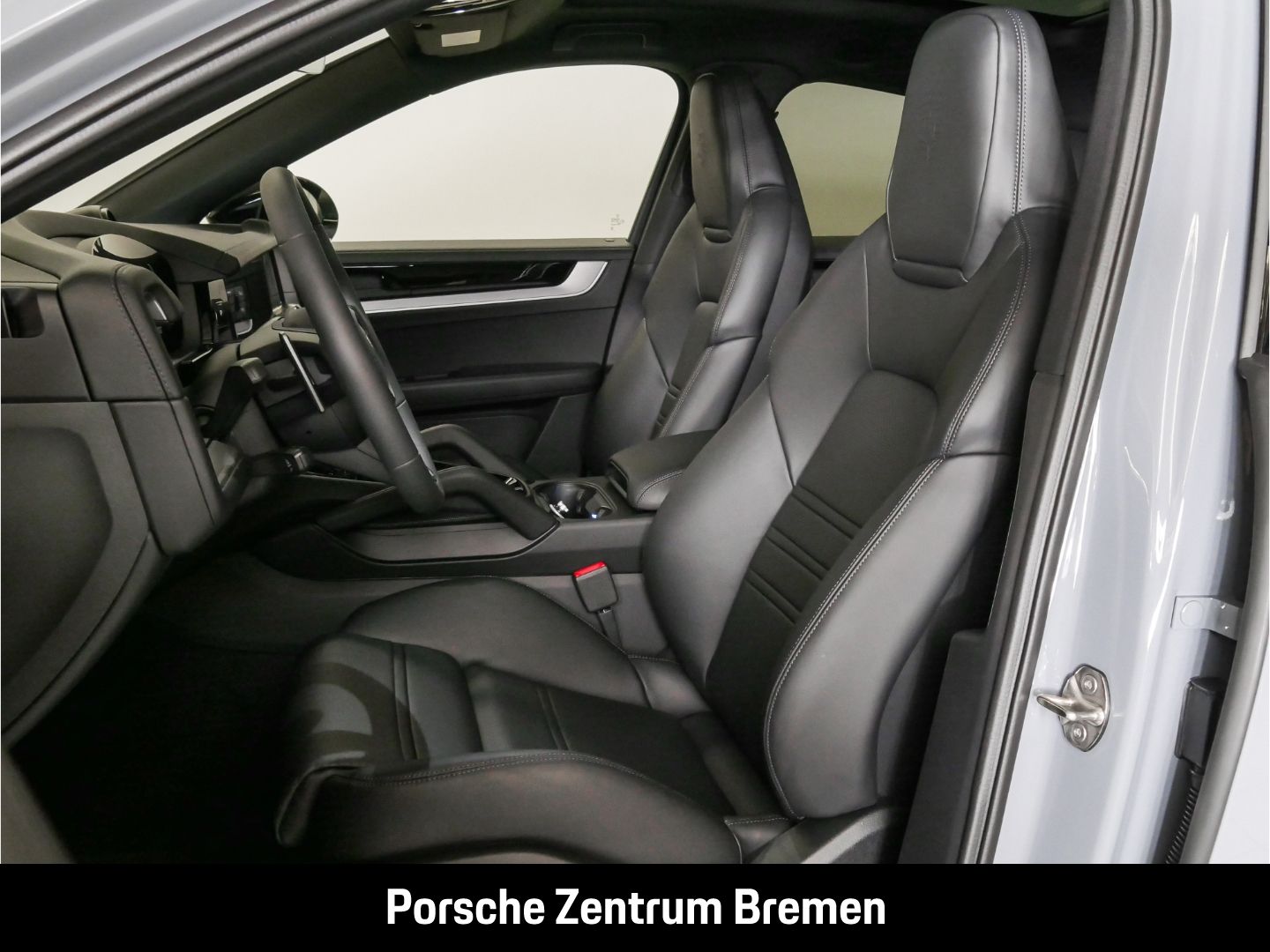 Porsche Cayenne S E-Hybrid Coupe AHK Sportabagas Head-up